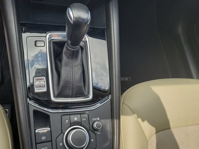 Used 2020 MAZDA CX-5 Touring FWD image 36