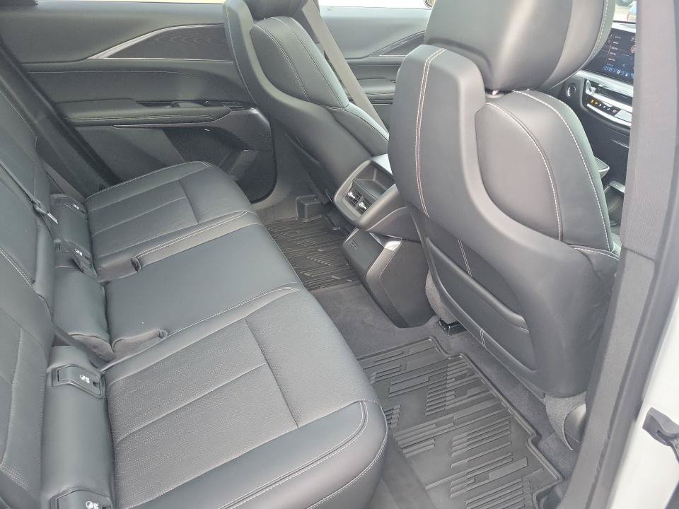 Certified 2024 Cadillac Lyriq Sport AWD/4WD image 29
