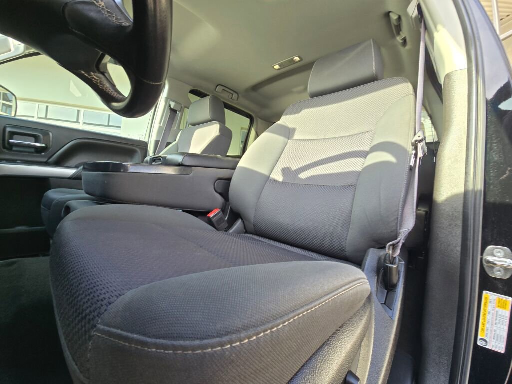 Used 2016 Chevrolet Silverado 1500 LT w/ All Star Edition image 18