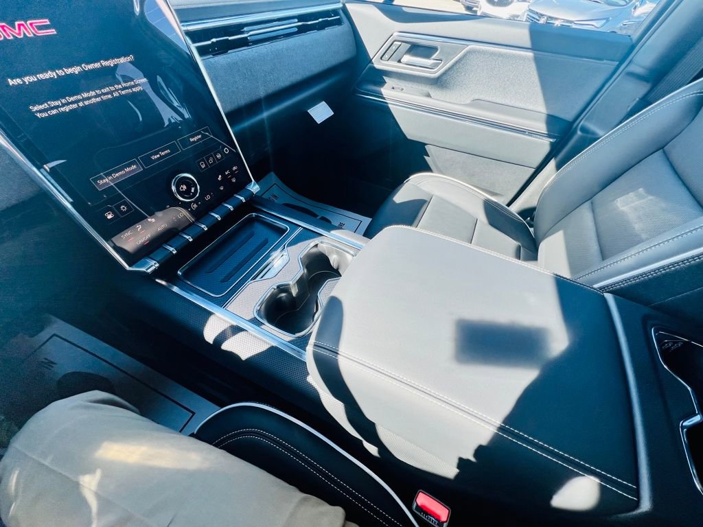 New 2026 GMC Sierra EV Elevation image 29