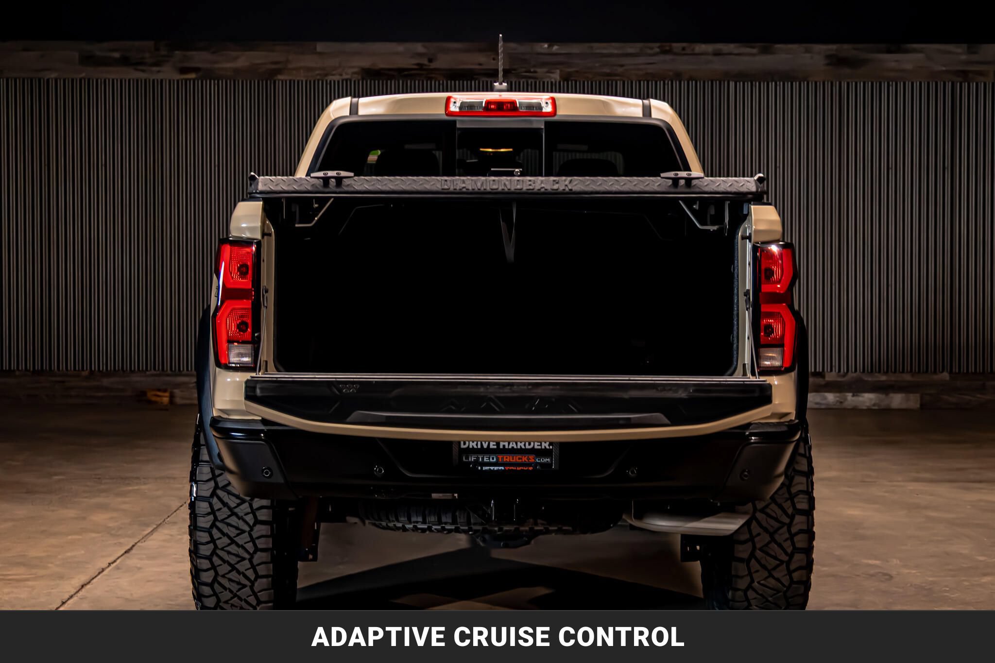 Used 2023 Chevrolet Colorado ZR2 w/ ZR2 Convenience Package III AWD/4WD image 9