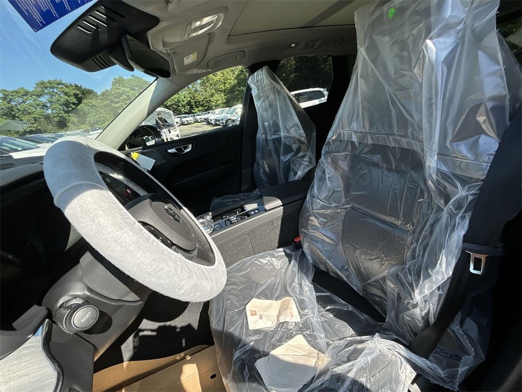 New 2025 Volvo XC60 T8 Plus w/ Protection Package Premier image 11