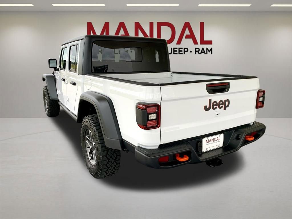 Used 2025 Jeep Gladiator Mojave AWD/4WD image 9