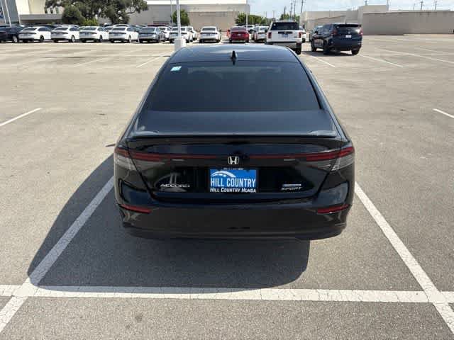 Used 2023 Honda Accord Sport image 4