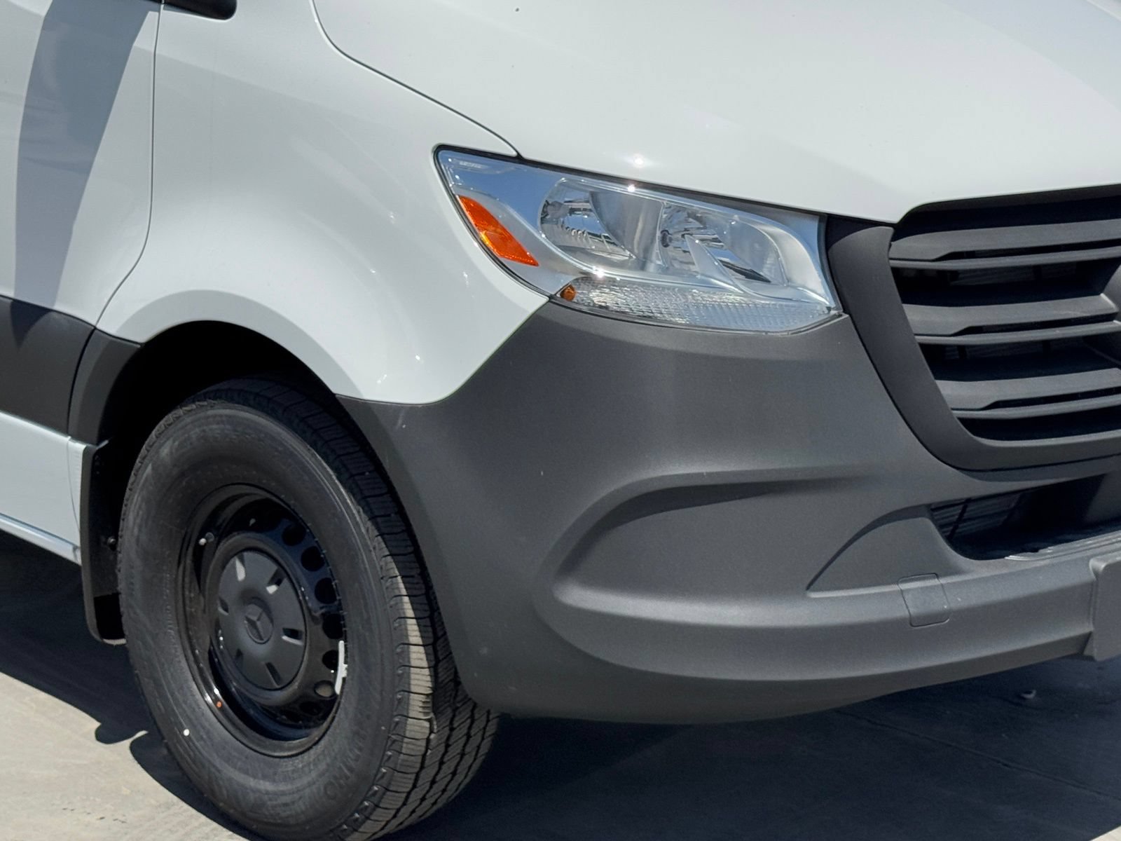 New 2026 Mercedes-Benz Sprinter 2500 image 3