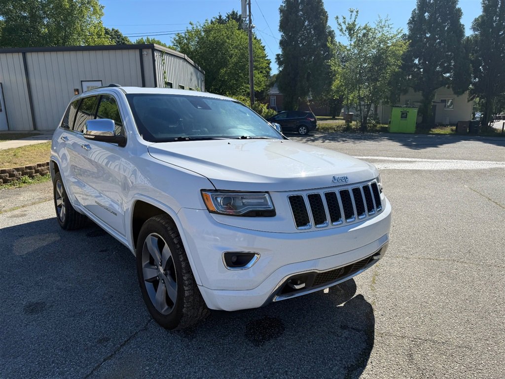 Used 2015 Jeep Grand Cherokee Overland w/ Advanced Technology Group RWD image 7