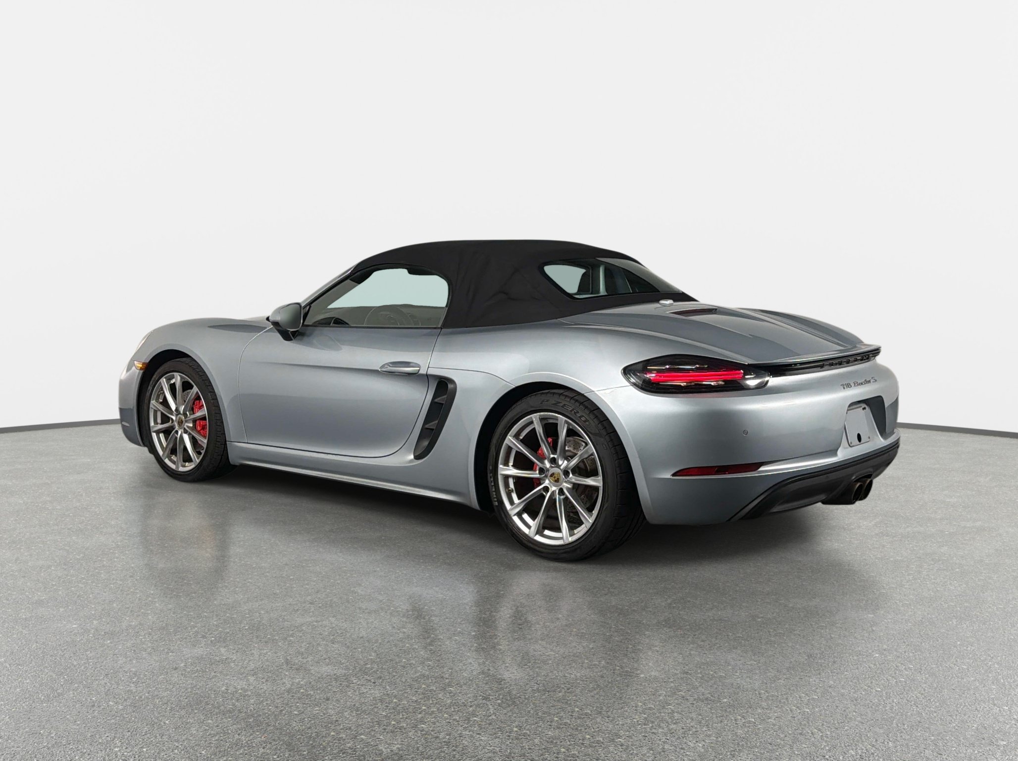 Used 2017 Porsche 718 Boxster S RWD image 10