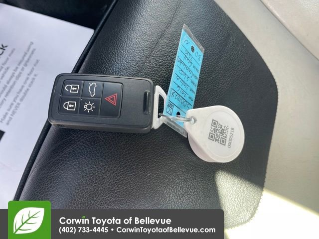 Used 2016 Volvo S60 T5 Cross Country Platinum image 28