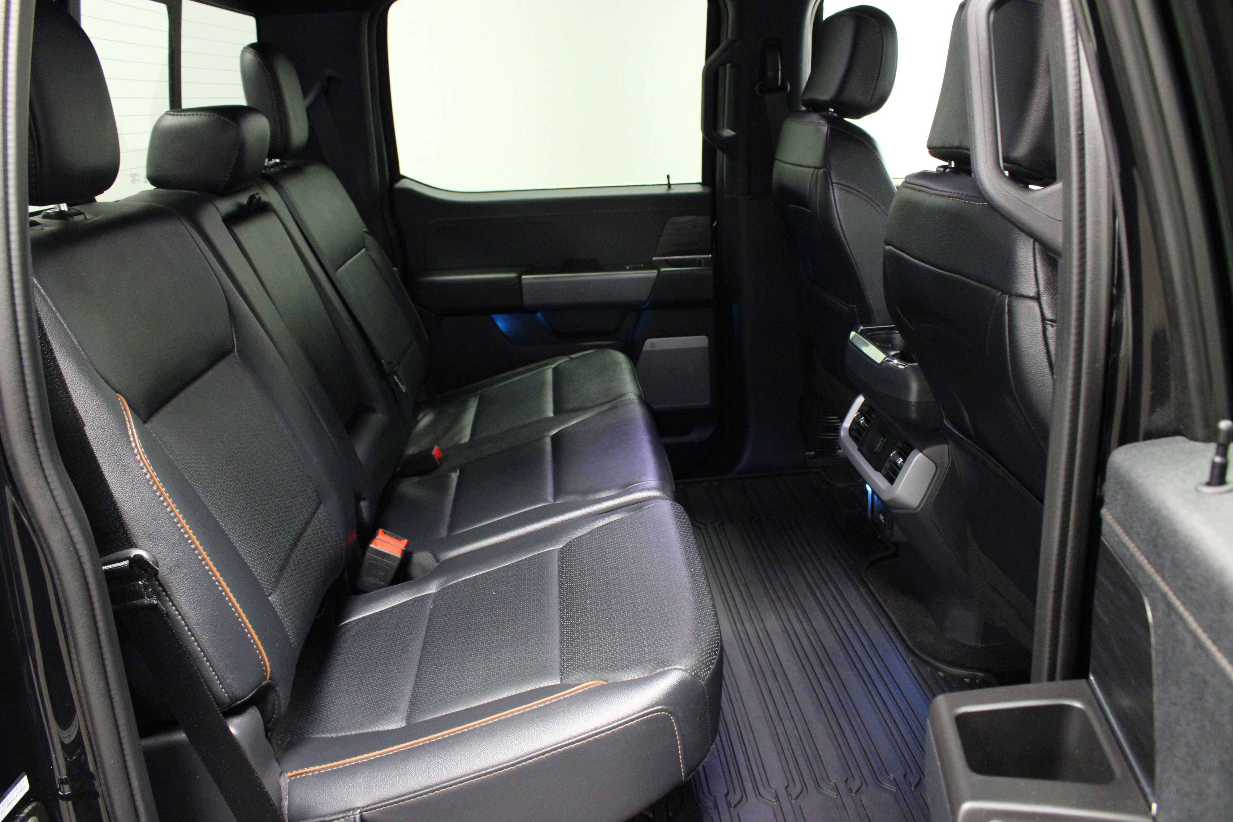 Used 2024 Ford F150 Lariat image 18