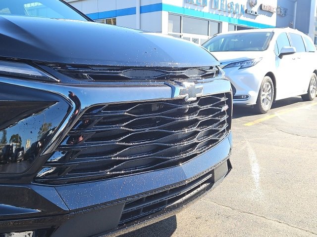 New 2025 Chevrolet Blazer RS w/ Driver Confidence II Package image 4