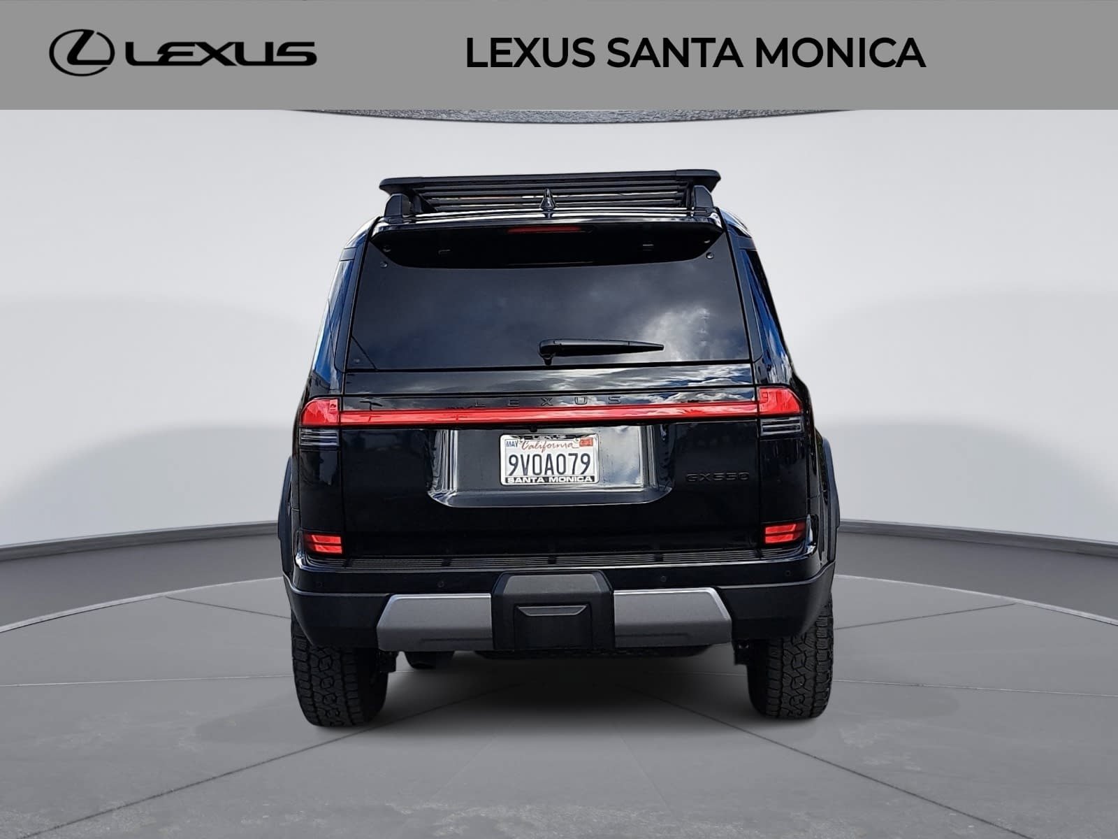 Used 2025 Lexus GX 550 w/ Accessory Package (32) AWD/4WD image 6