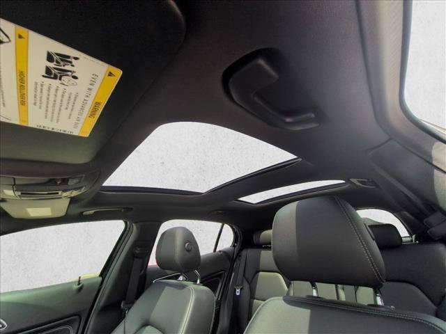 Used 2018 Mercedes-Benz GLA 250 image 15