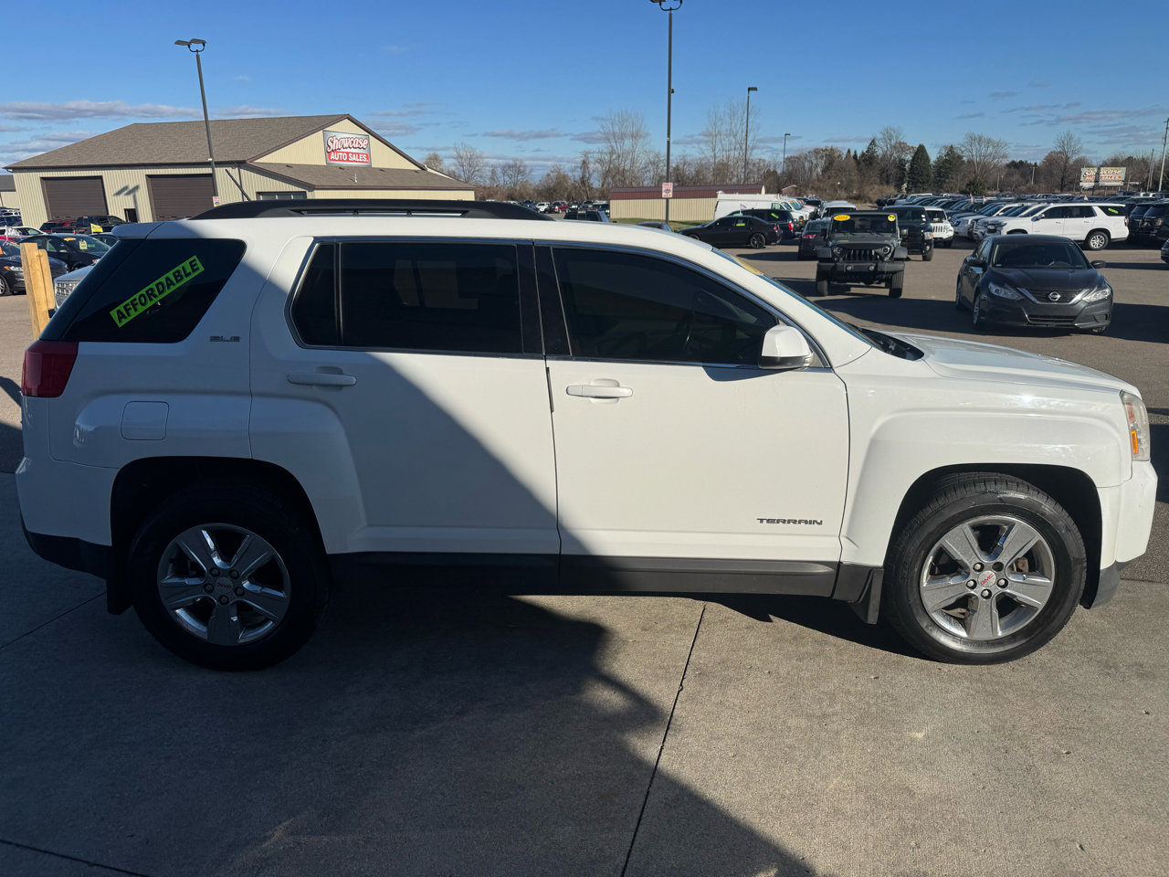 Used 2014 GMC Terrain SLE image 4