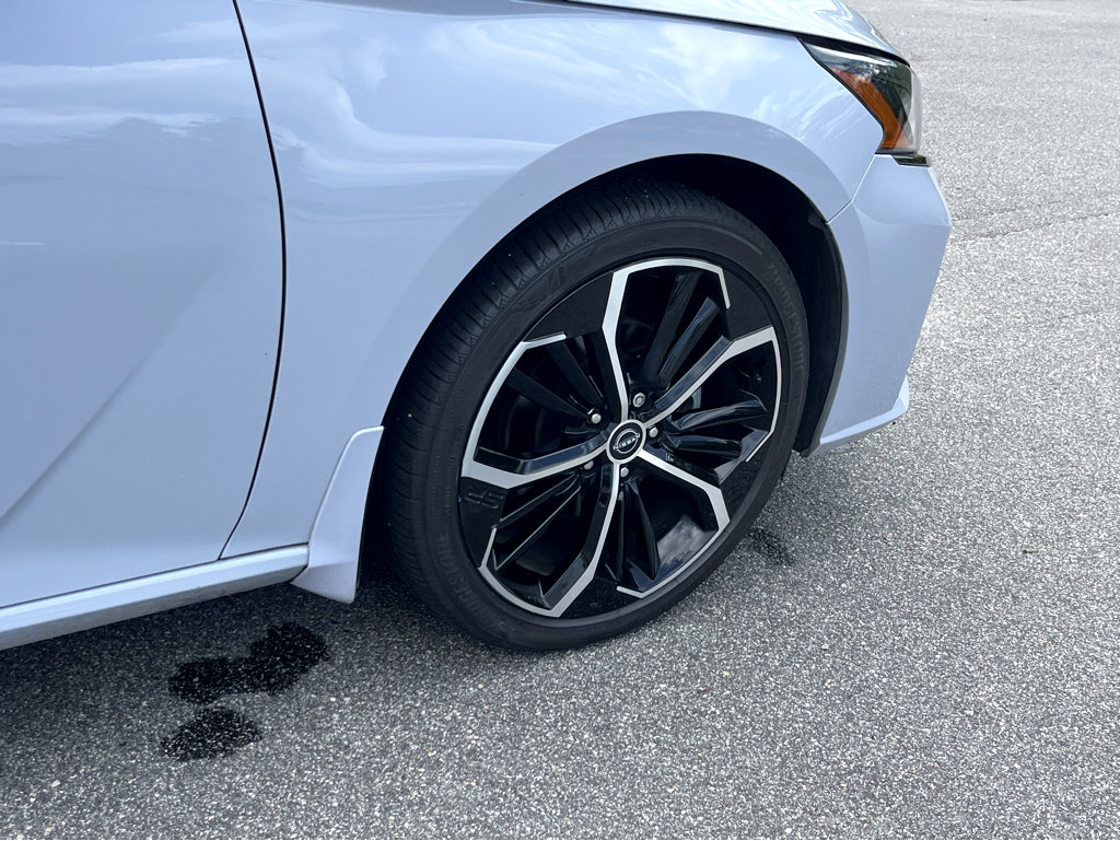 Used 2024 Nissan Altima 2.0 SR image 28