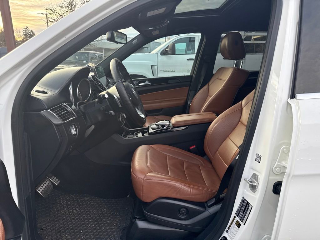 Used 2017 Mercedes-Benz GLS 450 GLS 450 image 16