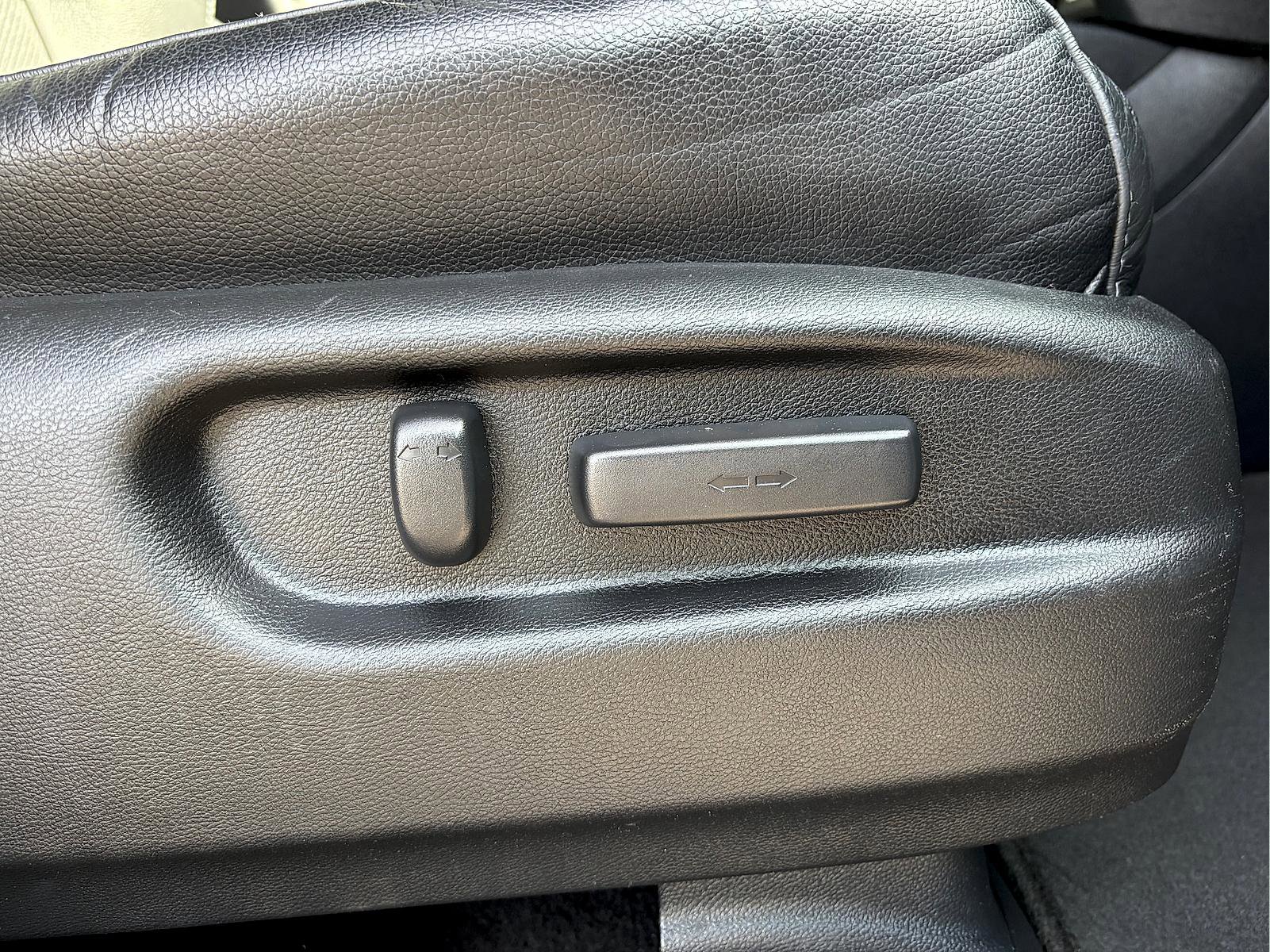 Certified 2023 Honda Passport EX-L image 42