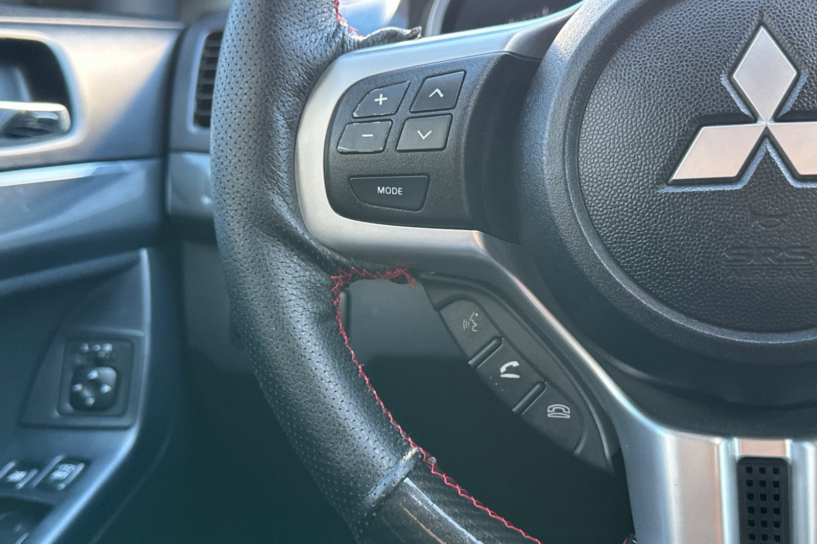 Used 2011 Mitsubishi Lancer Evolution GSR image 33