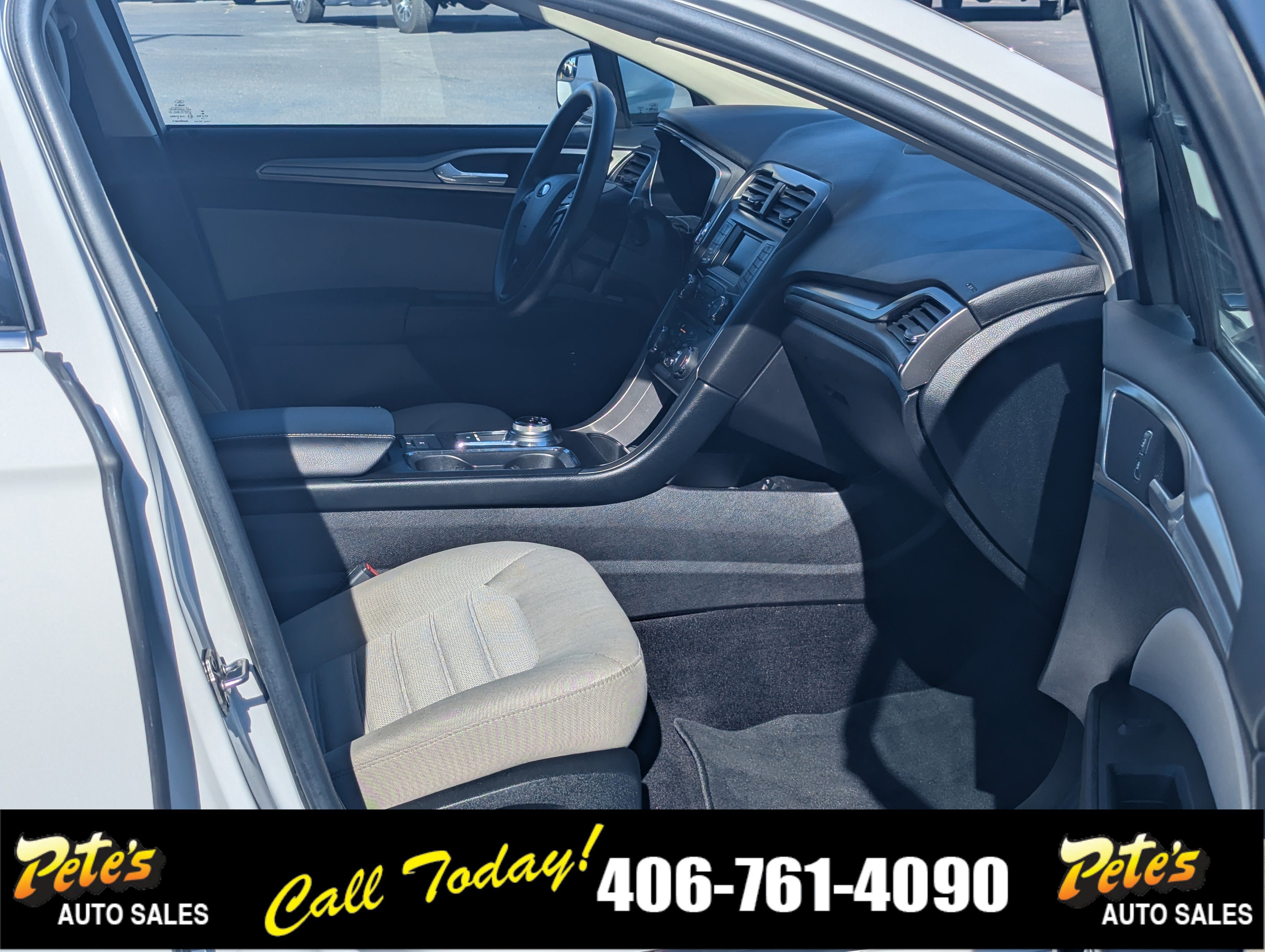 Used 2017 Ford Fusion S image 12