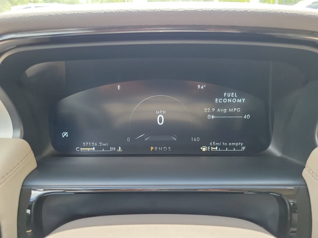 Certified 2022 Lincoln Nautilus FWD w/ Premium Package image 23
