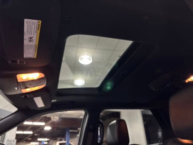 Used 2024 Dodge Durango GT AWD/4WD image 40