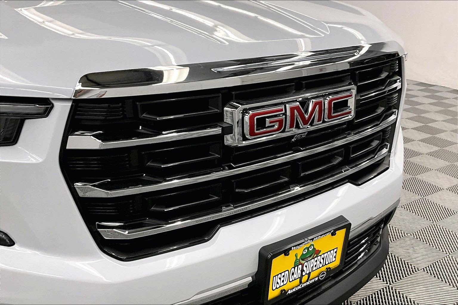 Used 2026 GMC Acadia Elevation w/ Elevation Premium Package AWD/4WD image 35