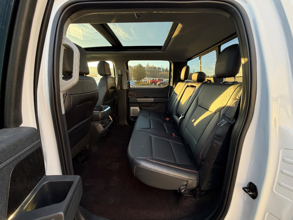 Used 2021 Ford F150 Lariat w/ Equipment Group 502A High image 3