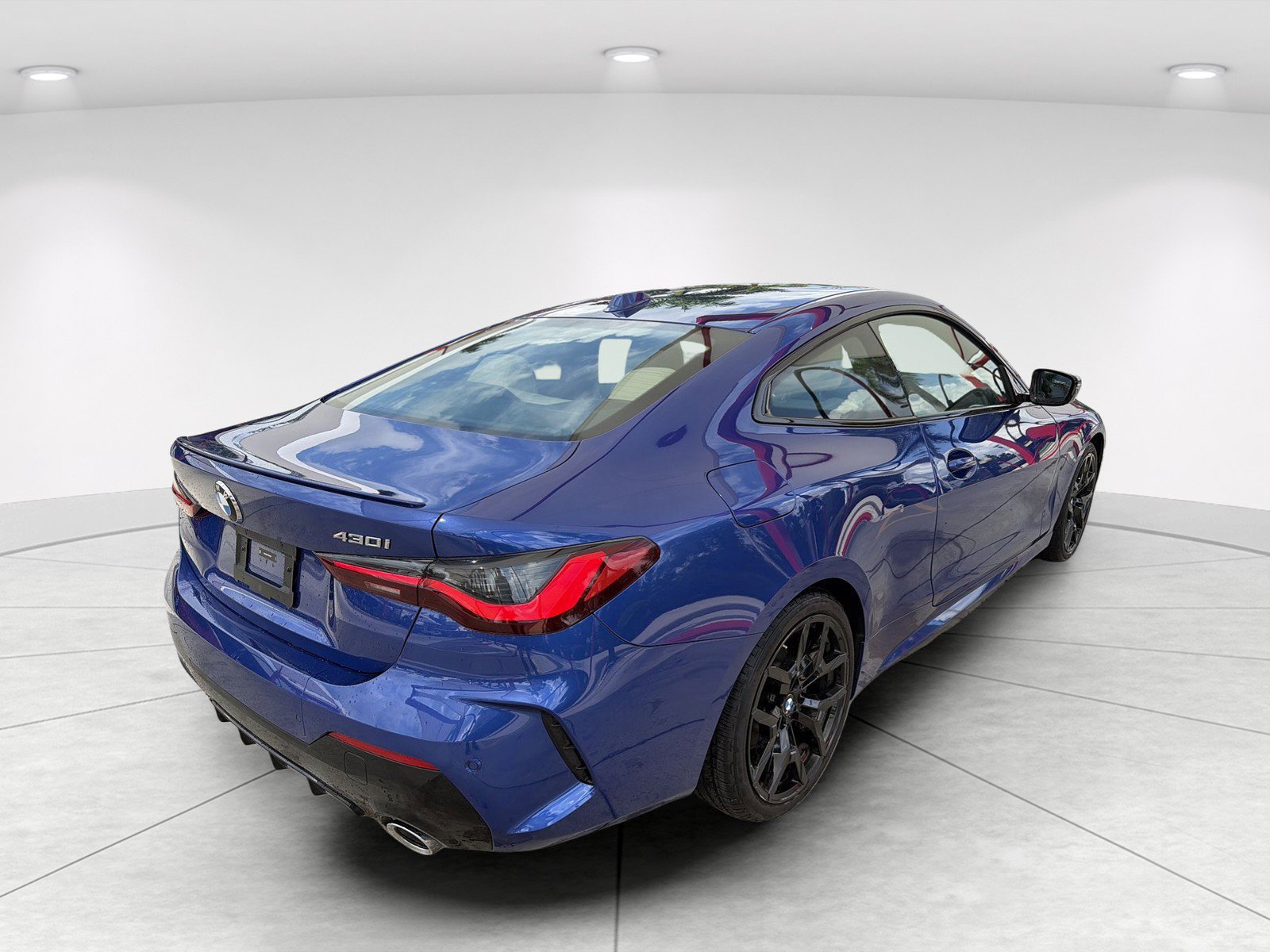 Certified 2026 BMW 430i Coupe RWD image 4