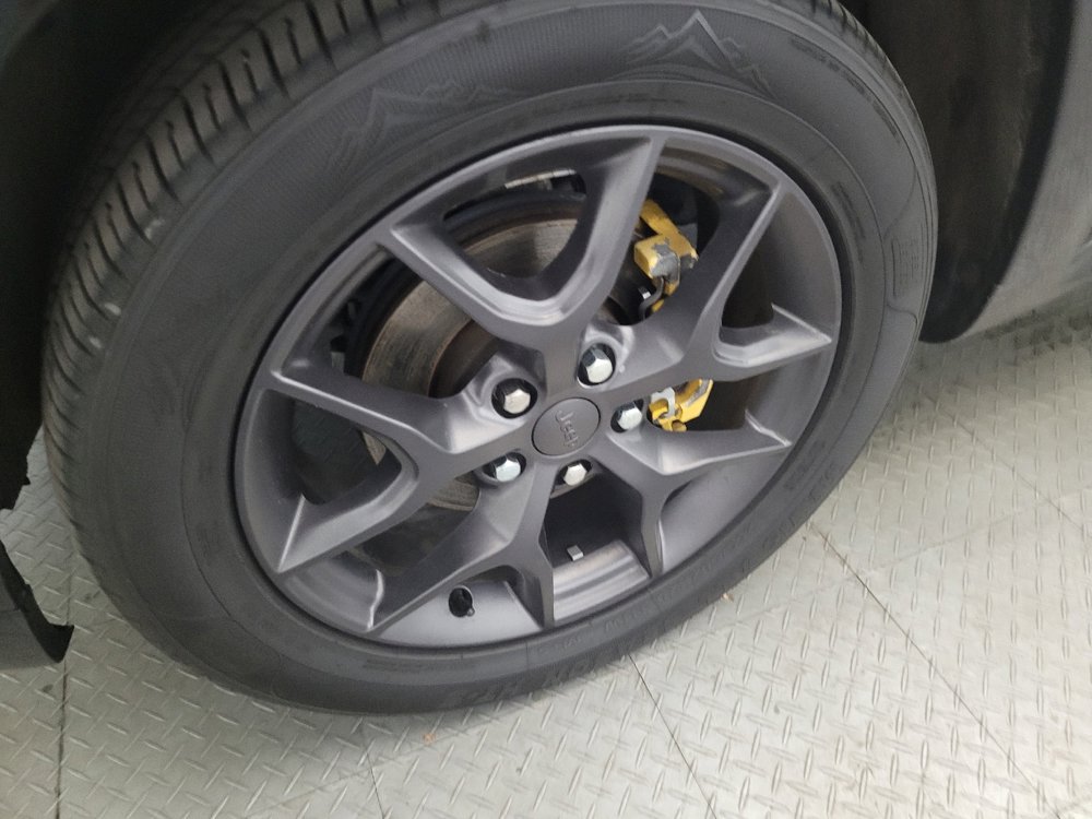 Used 2019 Jeep Grand Cherokee Limited X image 31