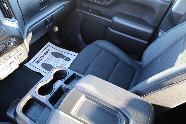 Used 2024 Chevrolet Silverado 1500 Custom Trail Boss AWD/4WD image 27