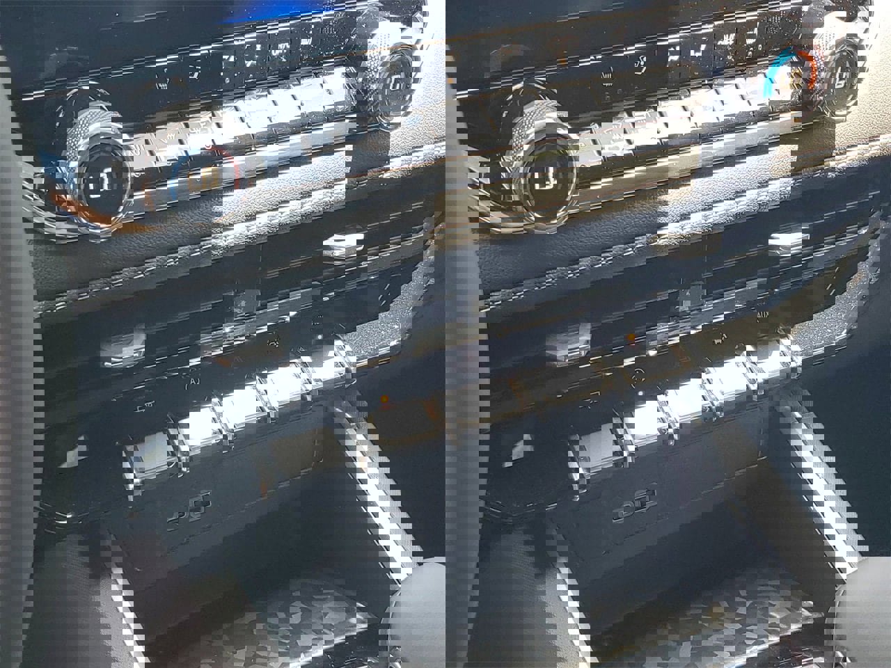 New 2026 Chevrolet Colorado LT image 23