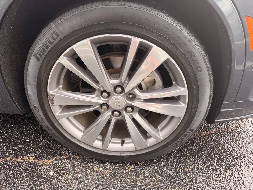 Used 2020 Cadillac XT6 Premium Luxury FWD image 5