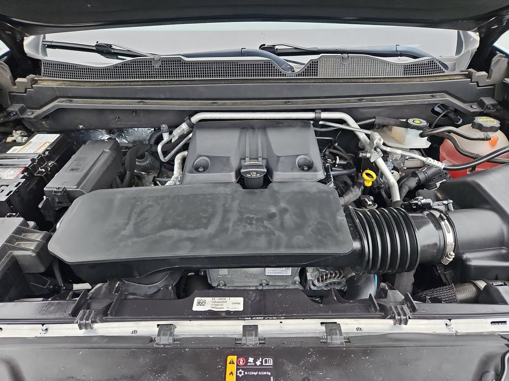 Certified 2024 Chevrolet Colorado ZR2 w/ Safety Package AWD/4WD image 36