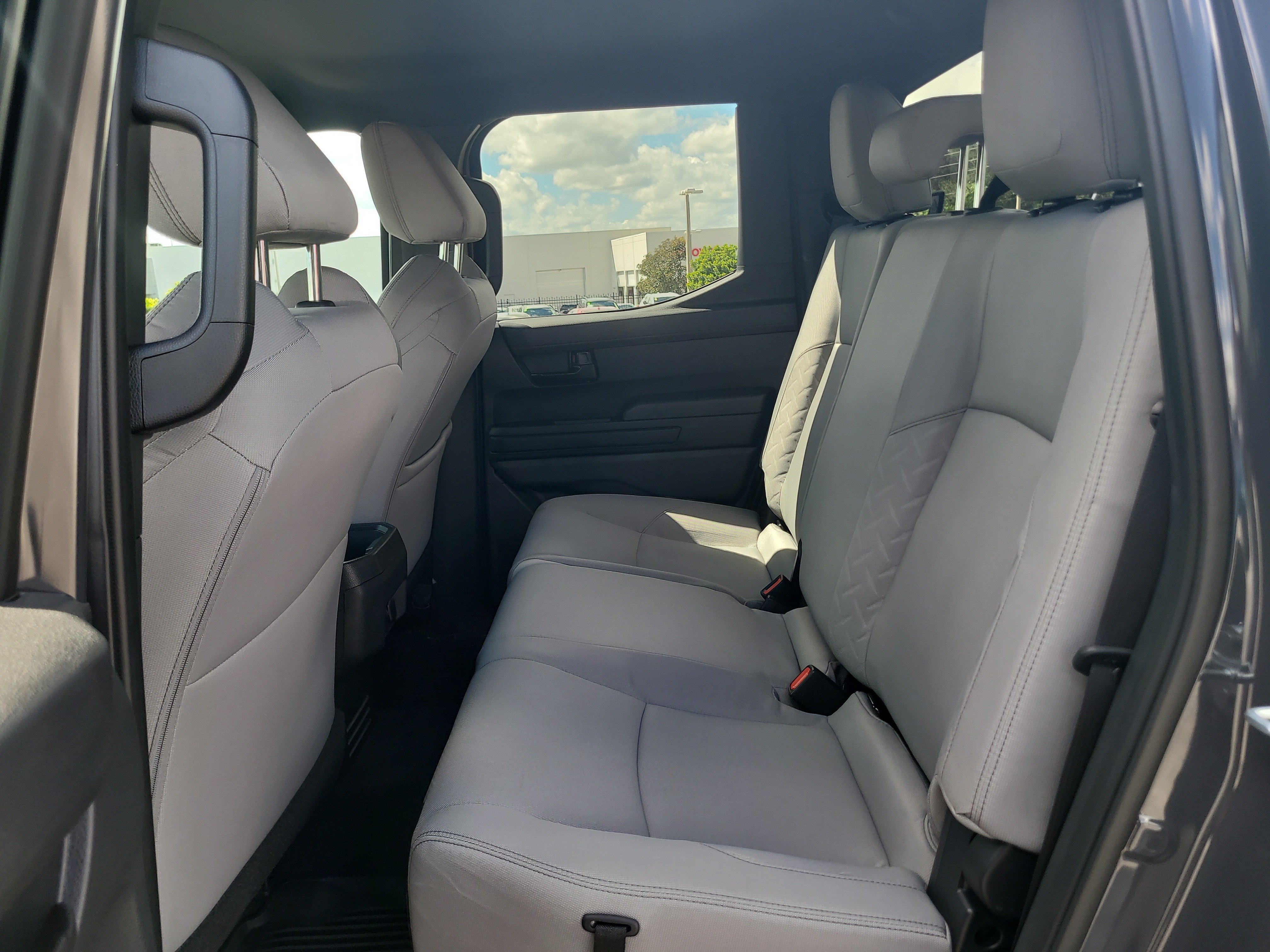 Used 2025 Toyota Tacoma SR5 RWD image 15