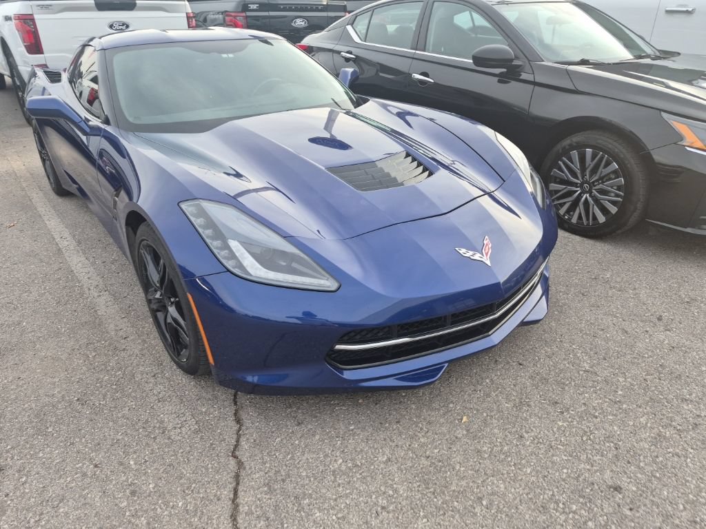 Used 2017 Chevrolet Corvette Stingray Coupe w/ 1LT RWD image 27
