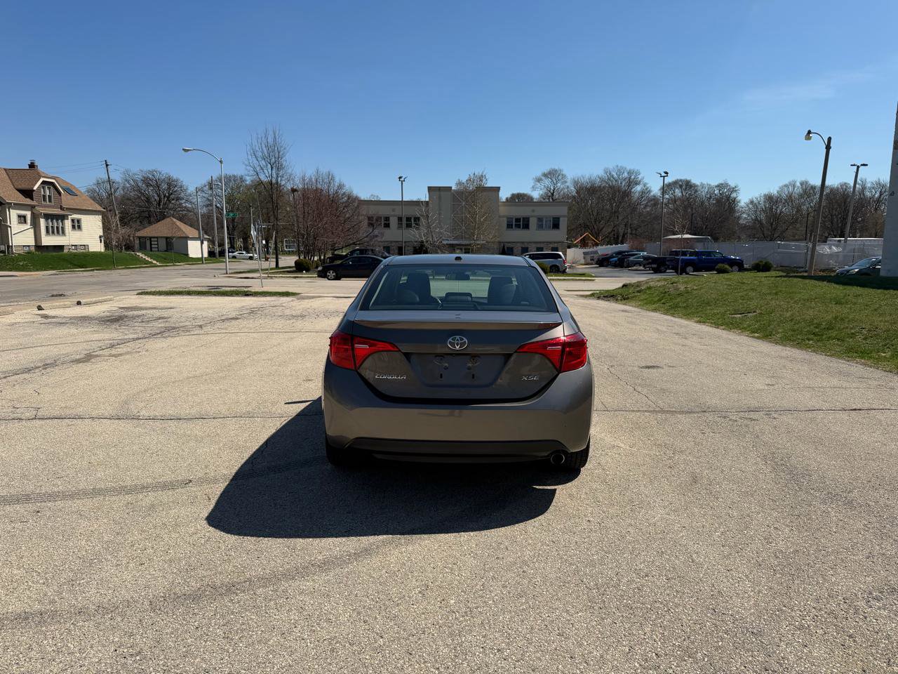 Used 2017 Toyota Corolla XSE w/ Carpet Mat Package (TMS) FWD image 6