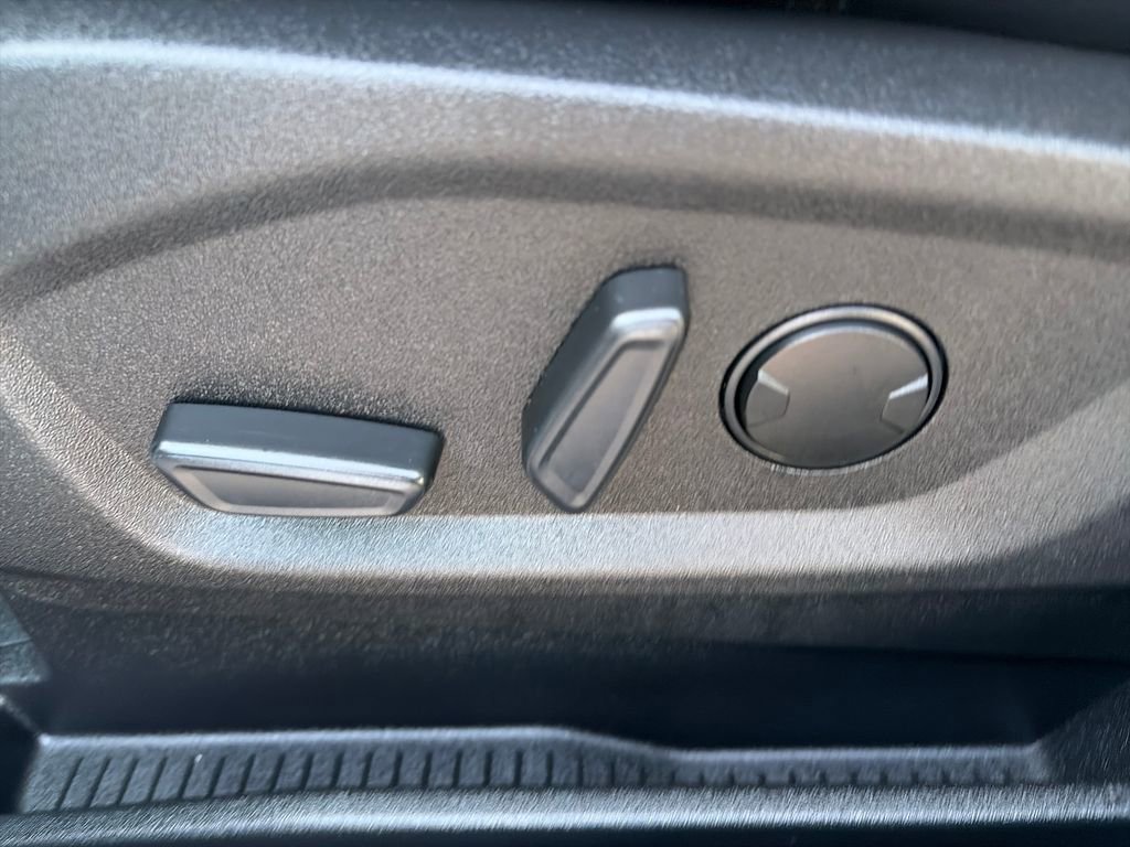 Used 2024 Ford Edge SEL w/ Convenience Package image 19