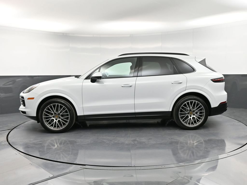 Certified 2023 Porsche Cayenne S Platinum image 2