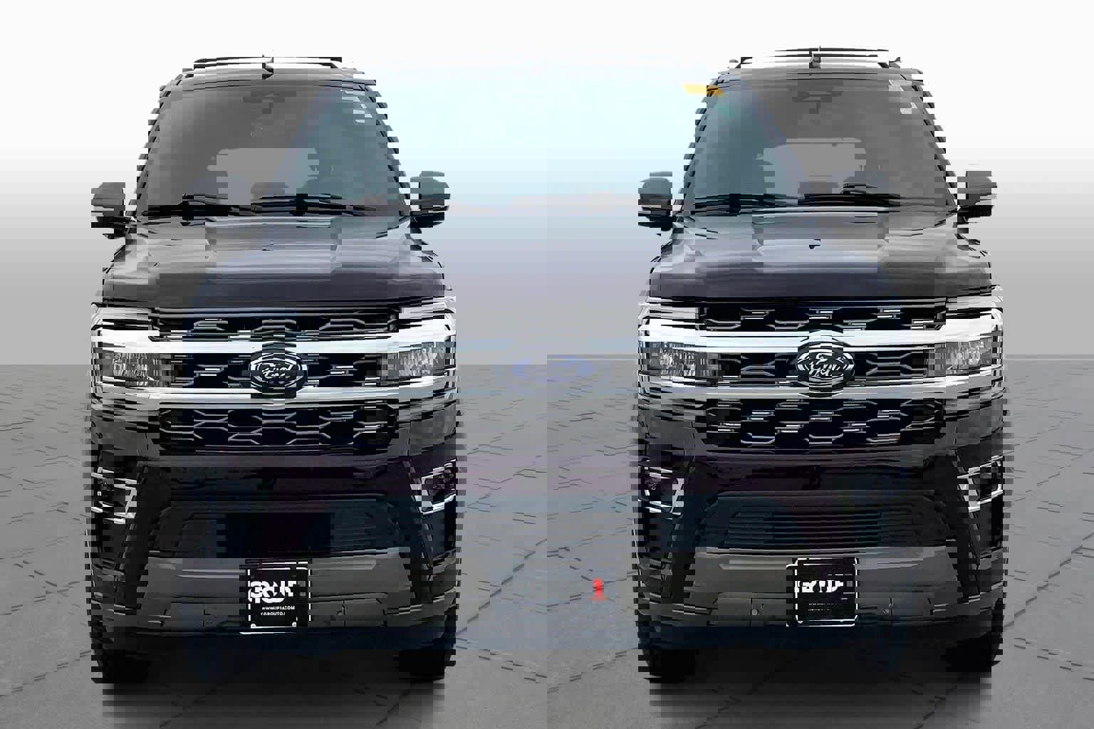 Used 2024 Ford Expedition King Ranch image 3