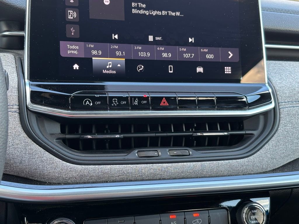 Used 2024 Jeep Compass Sport image 20