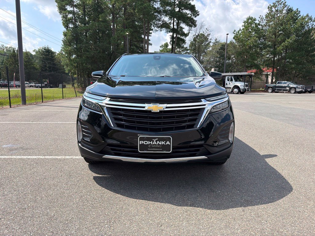 Used 2024 Chevrolet Equinox LT AWD/4WD image 4
