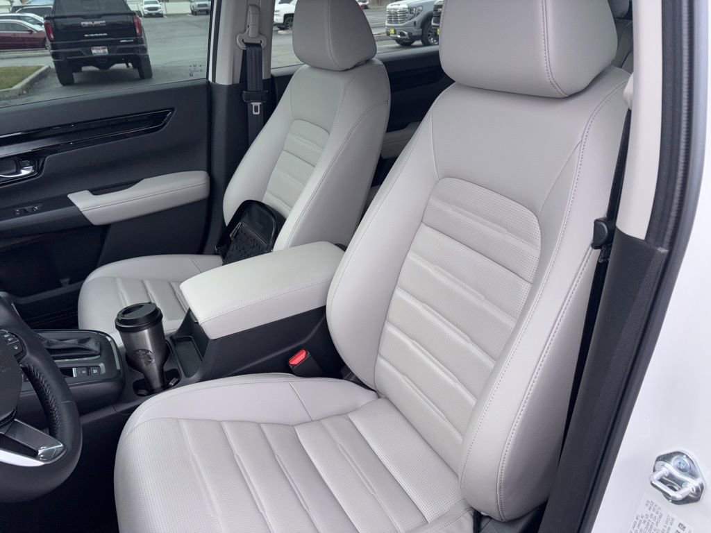 Used 2025 Honda CR-V EX-L image 7