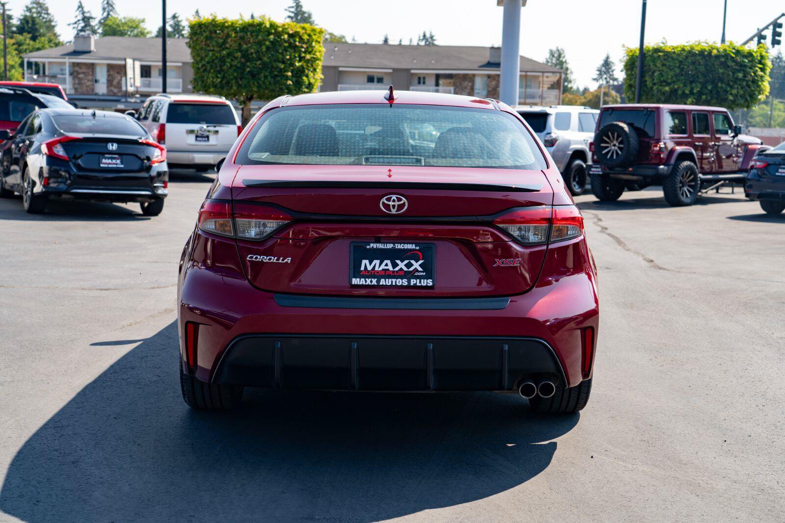 Used 2024 Toyota Corolla XSE FWD image 7