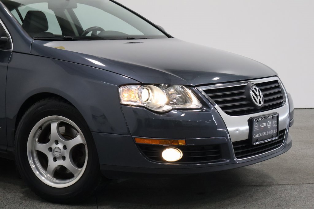 Used 2010 Volkswagen Passat Komfort image 3