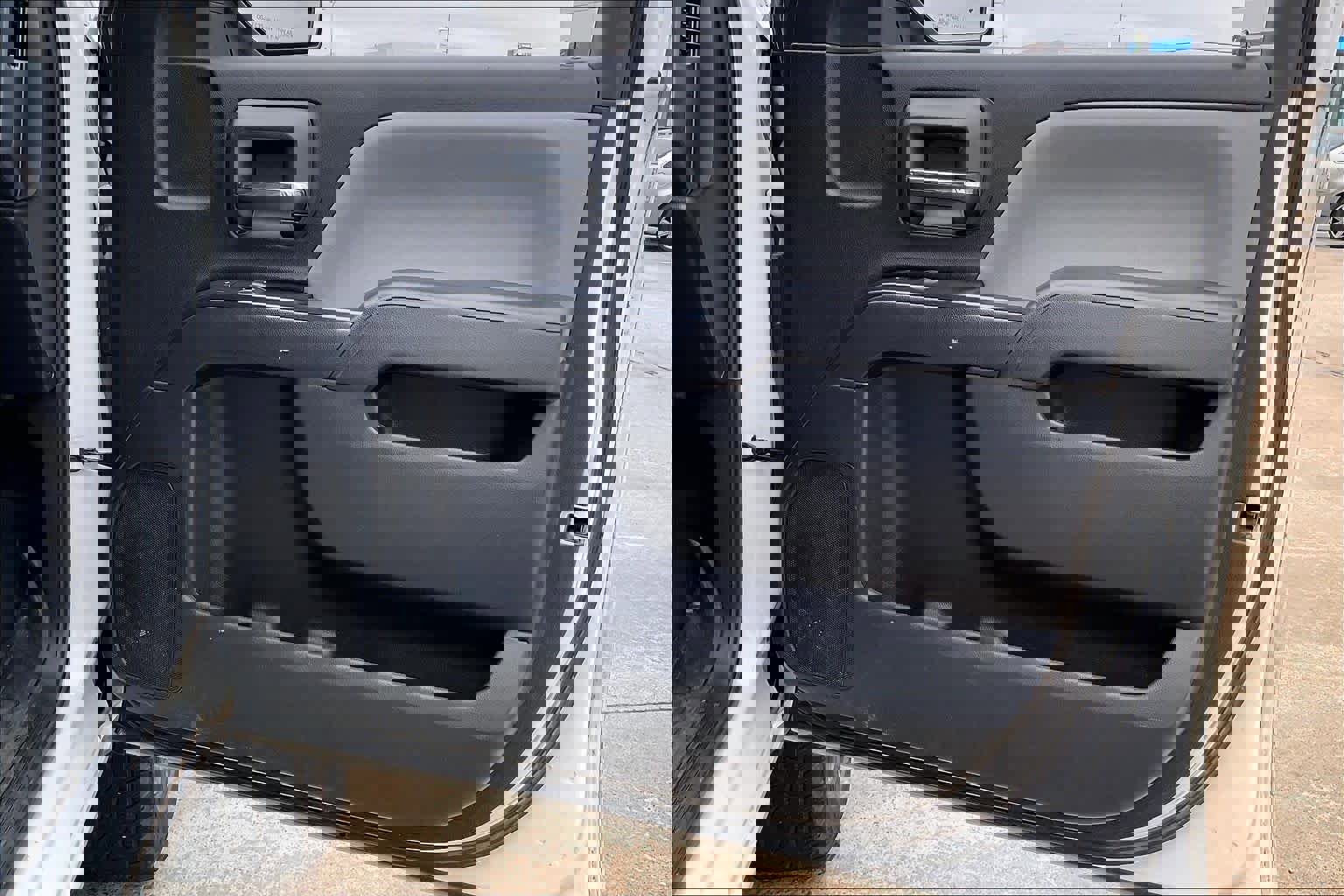 Used 2018 Chevrolet Silverado 1500 LS w/ Trailering Package AWD/4WD image 20