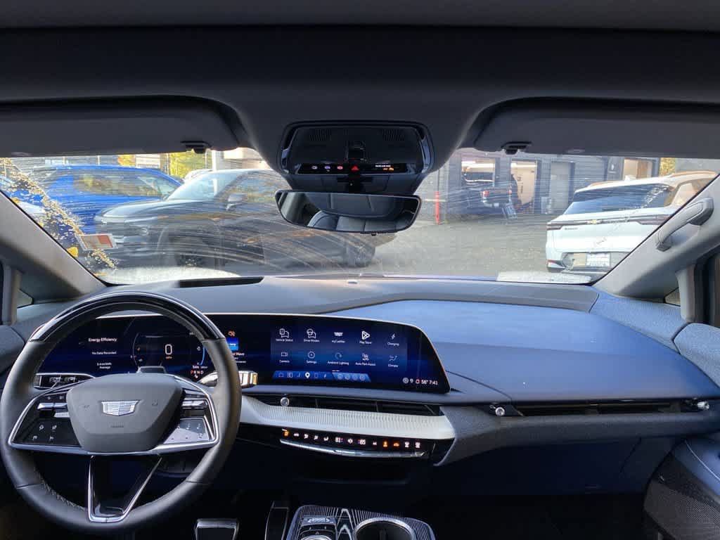 Certified 2026 Cadillac Optiq Luxury 2 AWD/4WD image 13