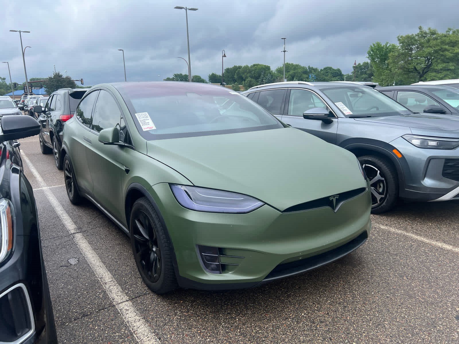 Used 2021 Tesla Model X Long Range AWD/4WD image 2