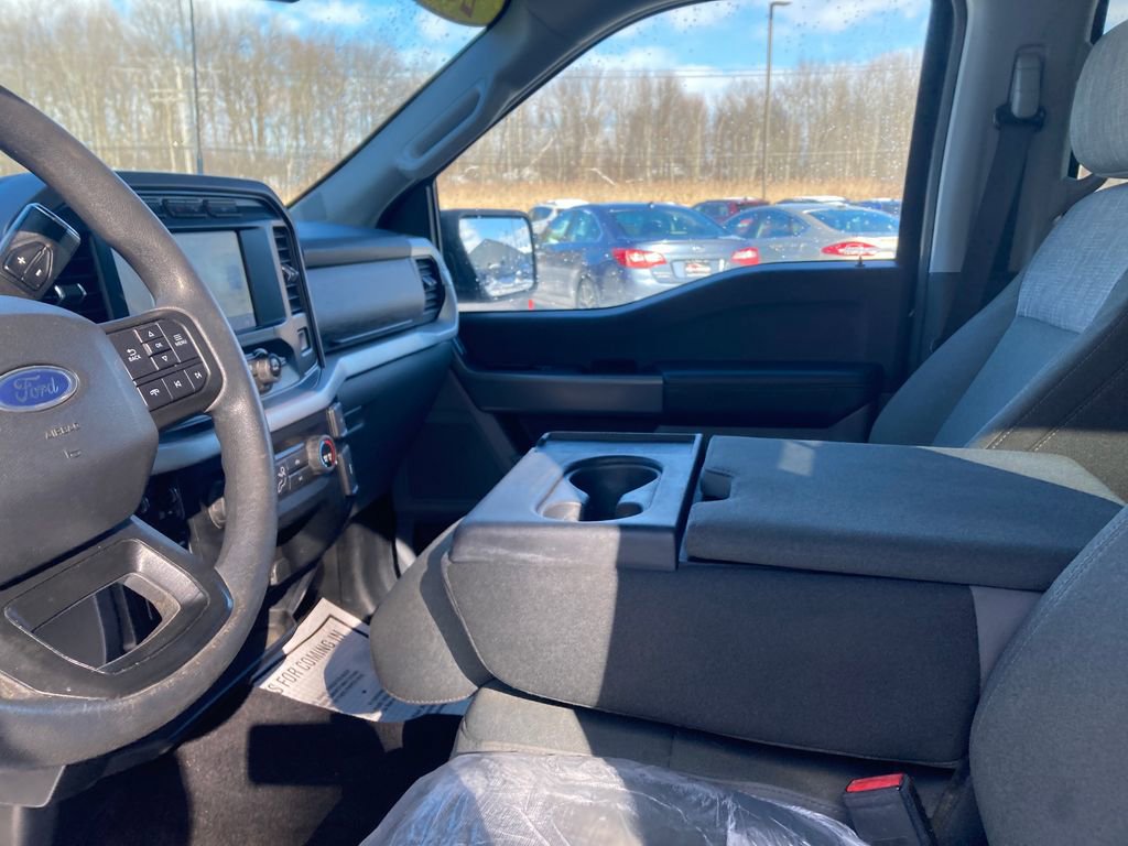Used 2022 Ford F150 XLT w/ XTR Package AWD/4WD image 16
