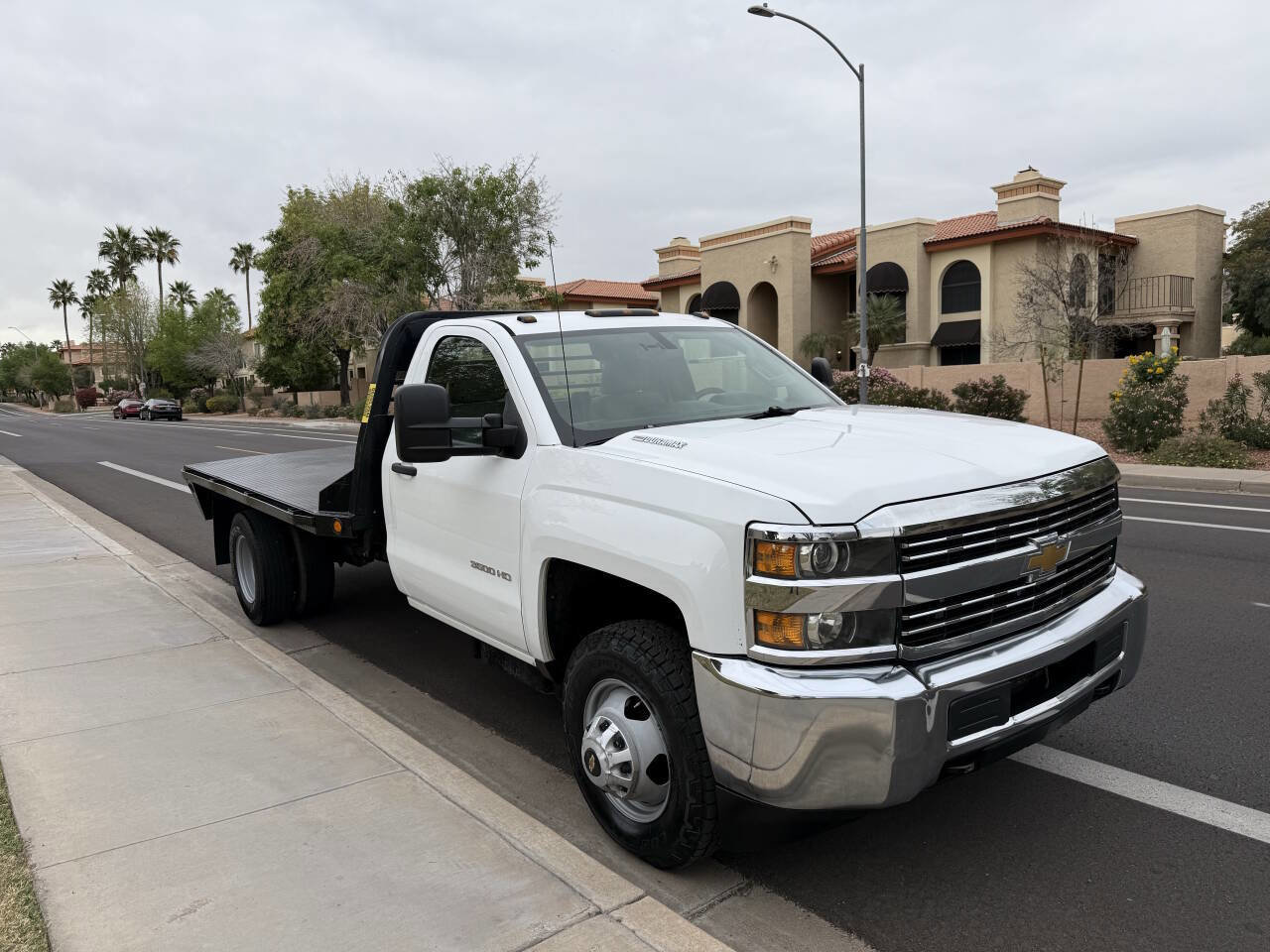 Used 2015 Chevrolet Silverado 3500 W/T image 2