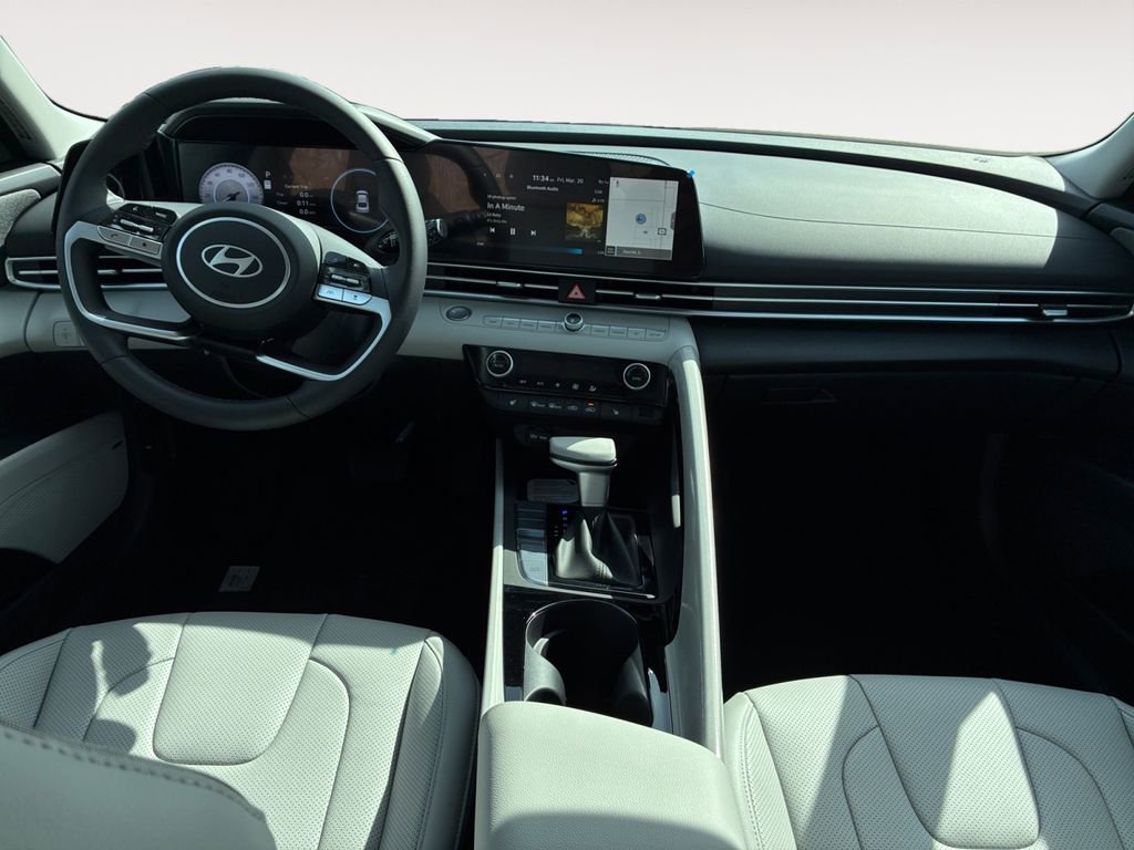 New 2026 Hyundai Elantra Limited image 10