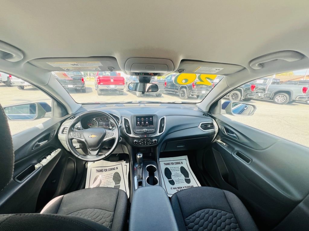 Used 2020 Chevrolet Equinox LT w/ Driver Convenience Package image 17